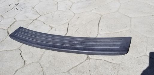 Chrysler Pacifica rear Bumper step pad 2004 to 2008