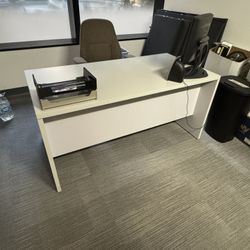 White Desk (NEED GONE - OFFICE SALE, OBO)