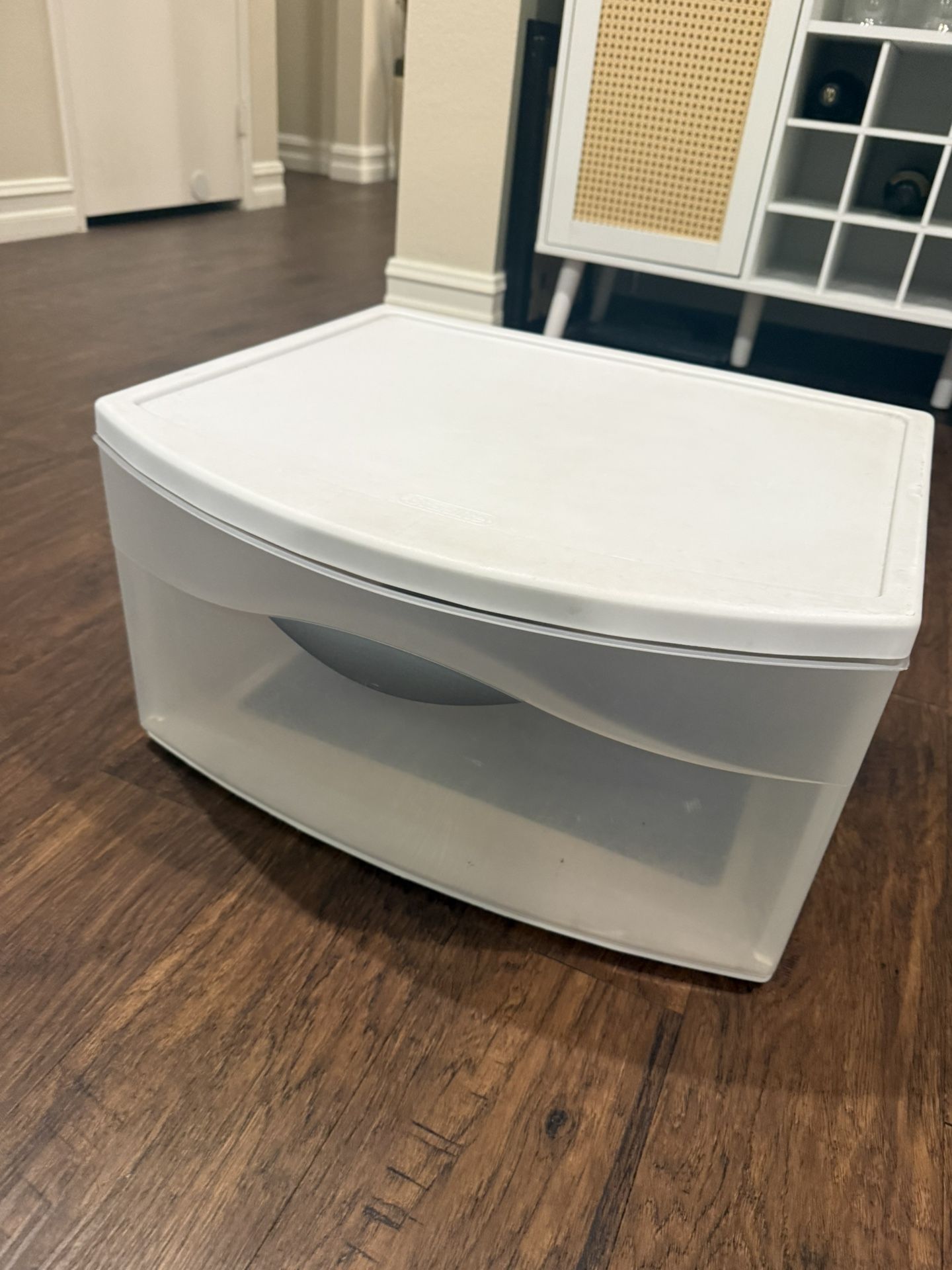 Plastic Drawer $5
