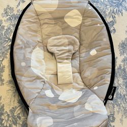 Mamaroo Swing, Extra Zip In padded Seat   