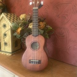 LANIKAI UKULELE W/ CASE & TUNER. NEW