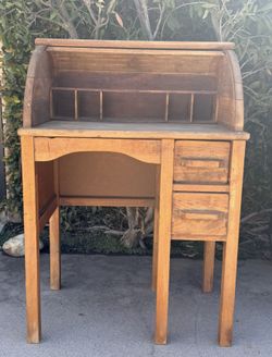 1930s Child’s Antique Desk Side Table Nightstand Vintage Dimensions Are Listed In Description 