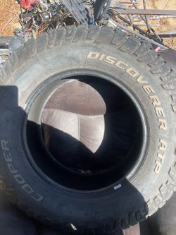 BF Goodrich LT 265 70 18
