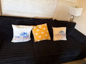 Free free sofas set