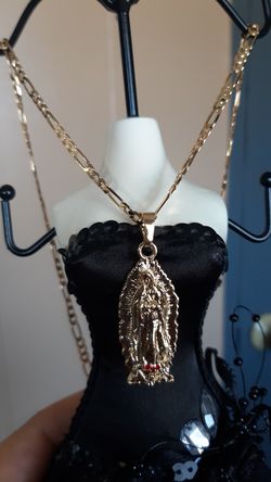 Virgen de Guadalupe ,14 k oro laminado .