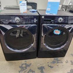 KENMORE  ELITE STEAM WASHER AND GAS DRYER LIKE NEW 