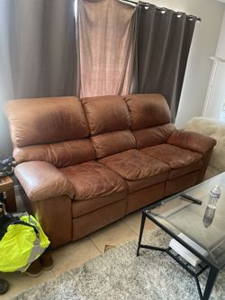 Real Leather! Not Fake