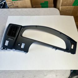 Toyota Tacoma Instrument Cluster Bezel W Airvent 55411-04030
