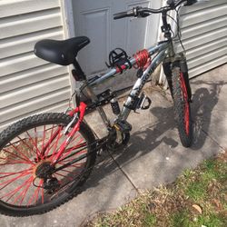Mongoose mountain Bike 