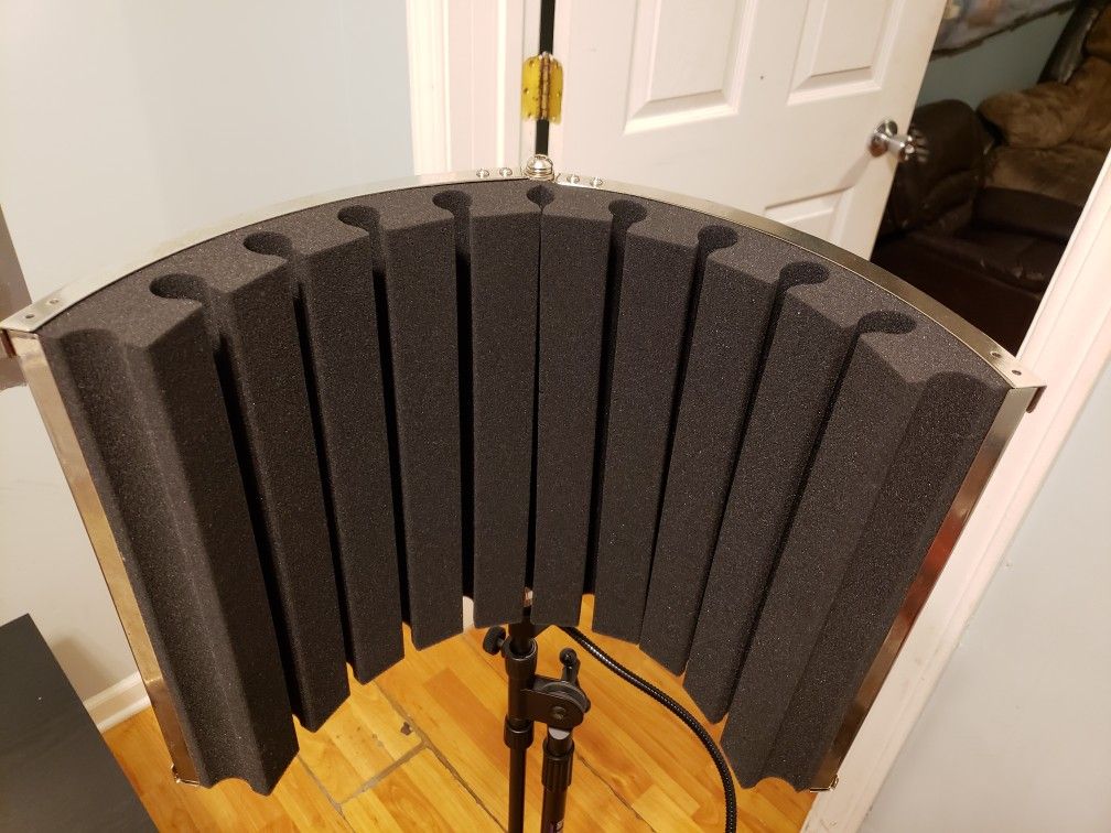 Marantz professional sound shield