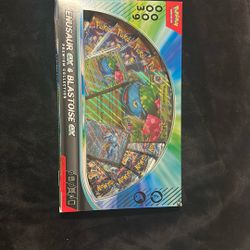 GameStop Exclusive Pokémon Collection 
