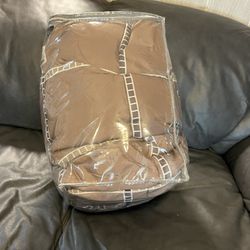  Comforter, Nuevo Fuera De Su Envoltura Original