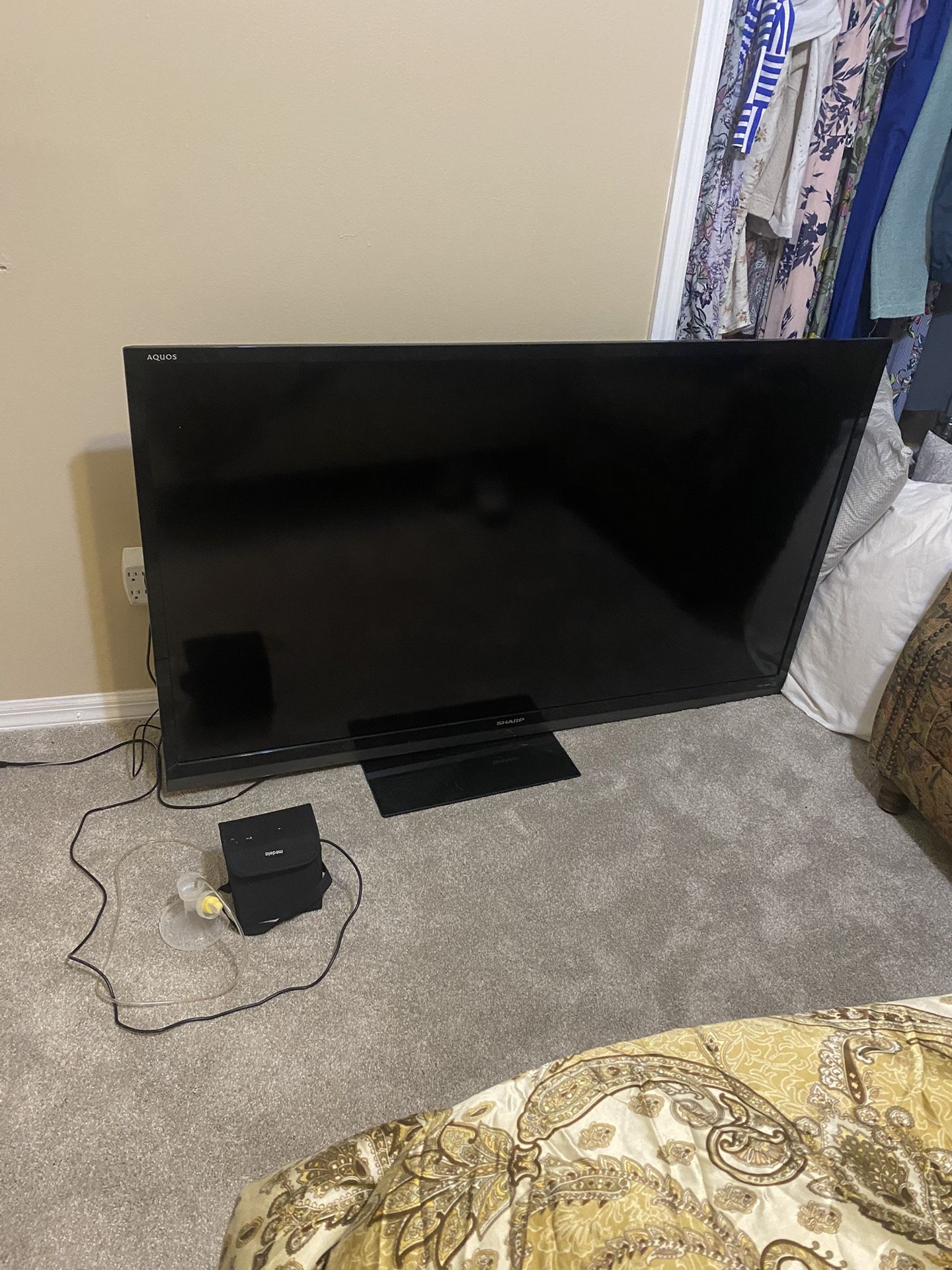 72 Tv With Stand