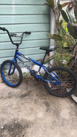 Kids huffy rock it 20 in