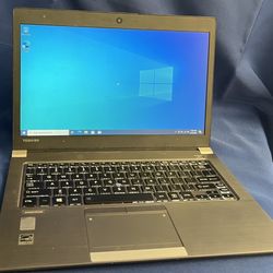 Toshiba Protege Z30-B Core i7 2.4 GHz - 8gb Ram - Windows 10