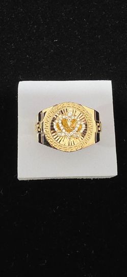 10kt Gold Crown Deisgn Ring