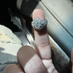 Real Diamonds 18 Carat Ring 