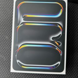 Ipad pro m5 11 inch 256gb Space Black WiFI + Celluar new sealed