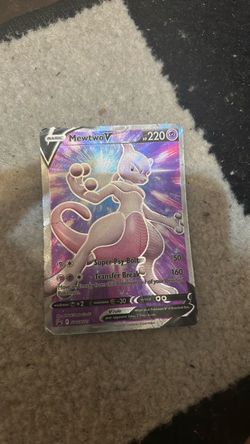 Mewtwo V Pokémon Trading Card SWSH229