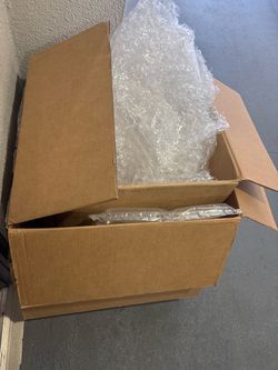 Free boxes and bubble wrap
