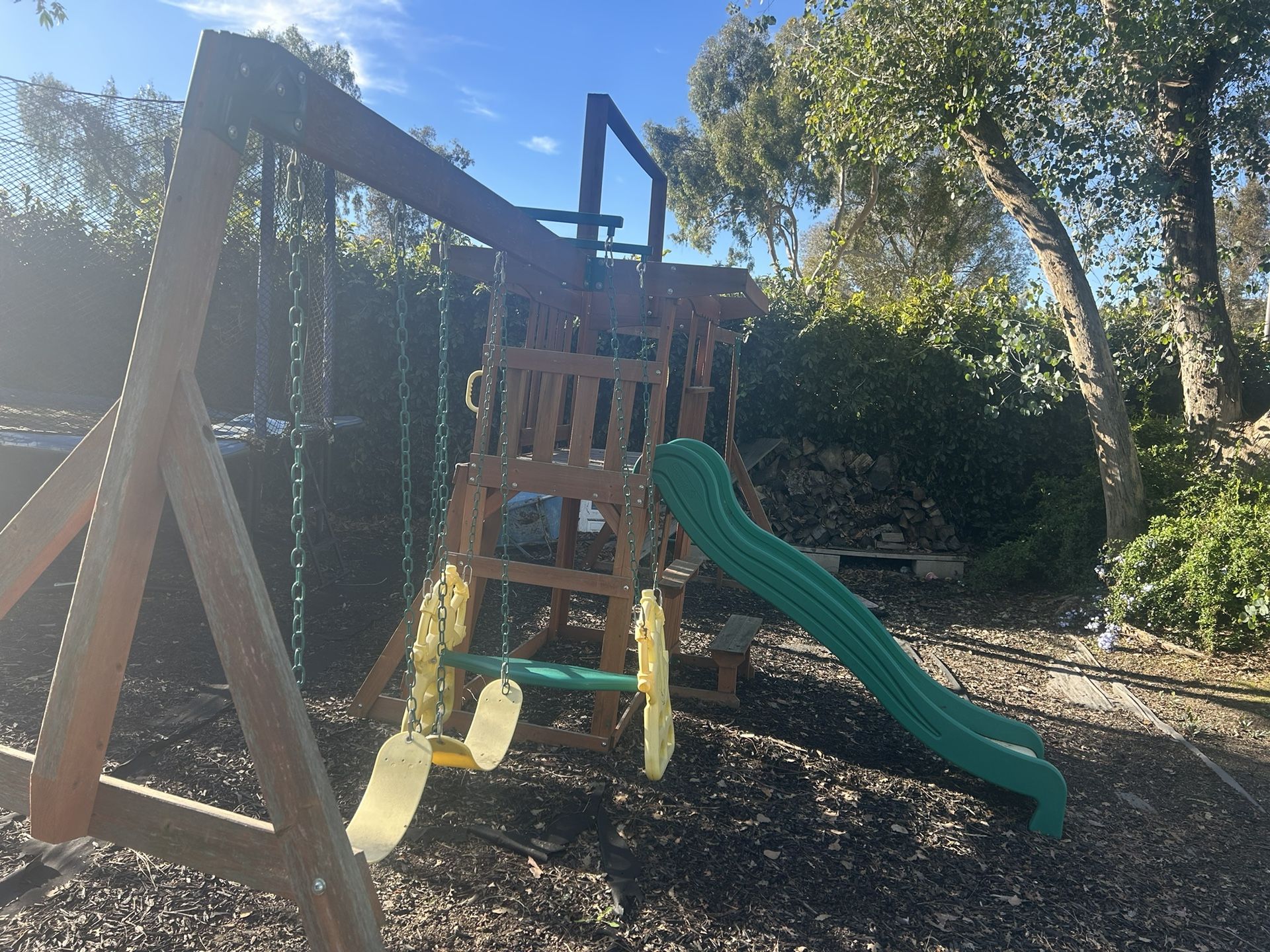 Kids playset and swing