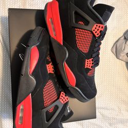 Air Jordan 4 Retro Red Thunder