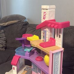 Fisher Price Little People Doll House 