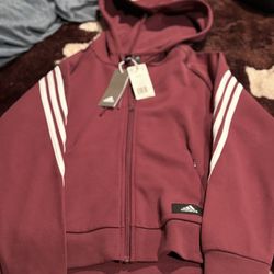 Adidas Sweater