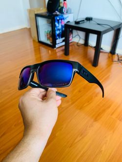 New Polarized Oakley TwoFace Sunglasses With Original Packaging