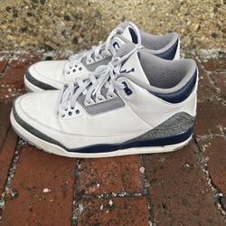 Jordan 3s Retro Midnight Navy