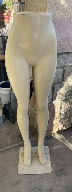 Leg Mannequin With Stand $40