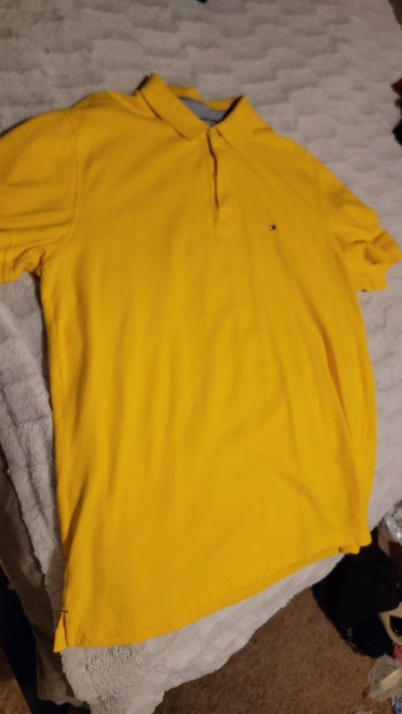 Tommy Hilfiger Collared Shirt. XL 
