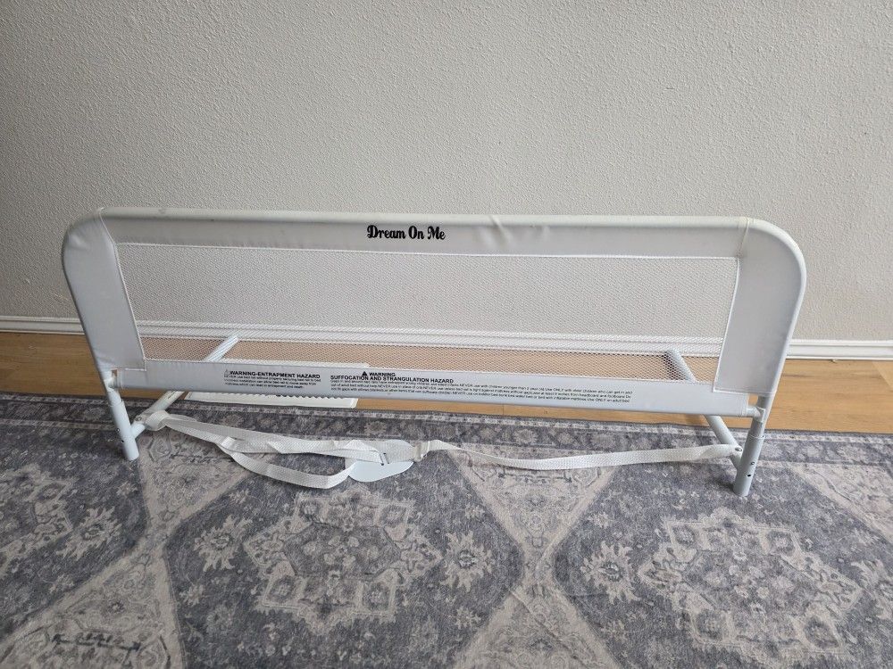 Dream On Me 40" Bed Rail