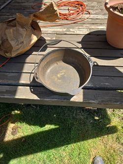 Cast Iron Kettle