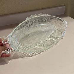 Glass Fish “USA Glasbake 4141” Serving Dish