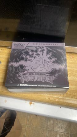 Pokemon pitch black mega evolution elite trainer box