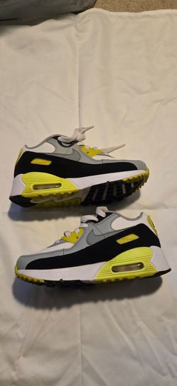Nike Air Max 90 Sneakers White Black Yellow 2Y