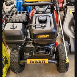 PRESSURE WASHER  DEWALT 4400PS 