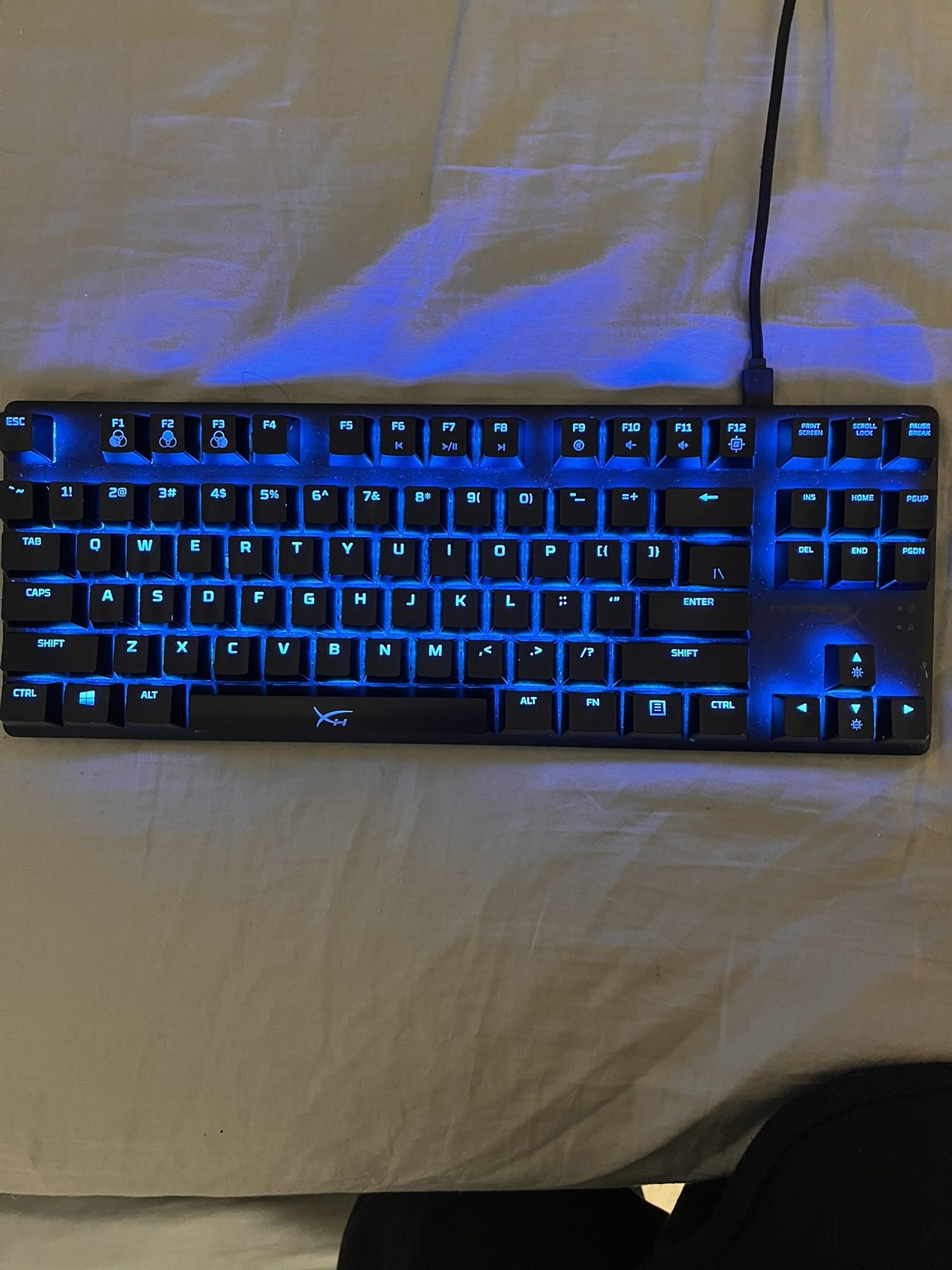 Hyper X Alloy Tkl Keyboard Aqua Switches With Hyper X Wireless Mouse