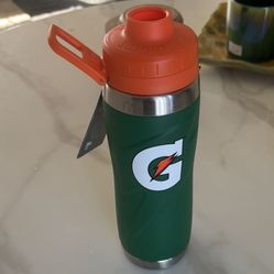 (NEW) Gatorade Stainless Steel Sport Bottle, 26oz, Double-Wall Insulation