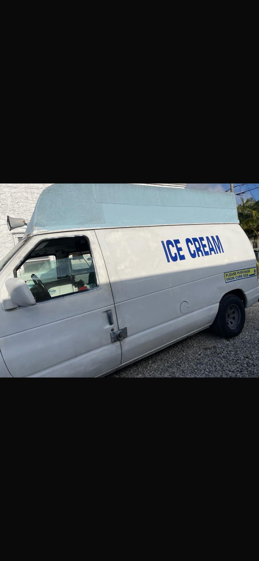 Mobile Ice Cream Truck 