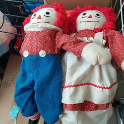 Raggedy Ann And Raggedy Andy