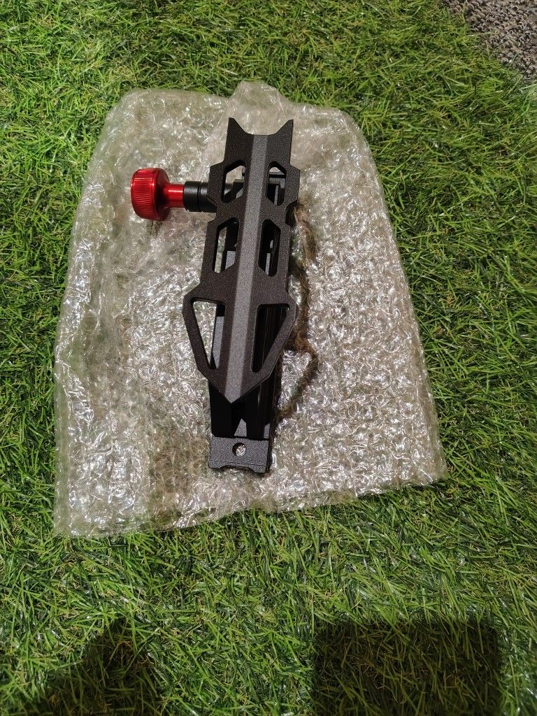 Fire Extinguisher Mount/Quick Release