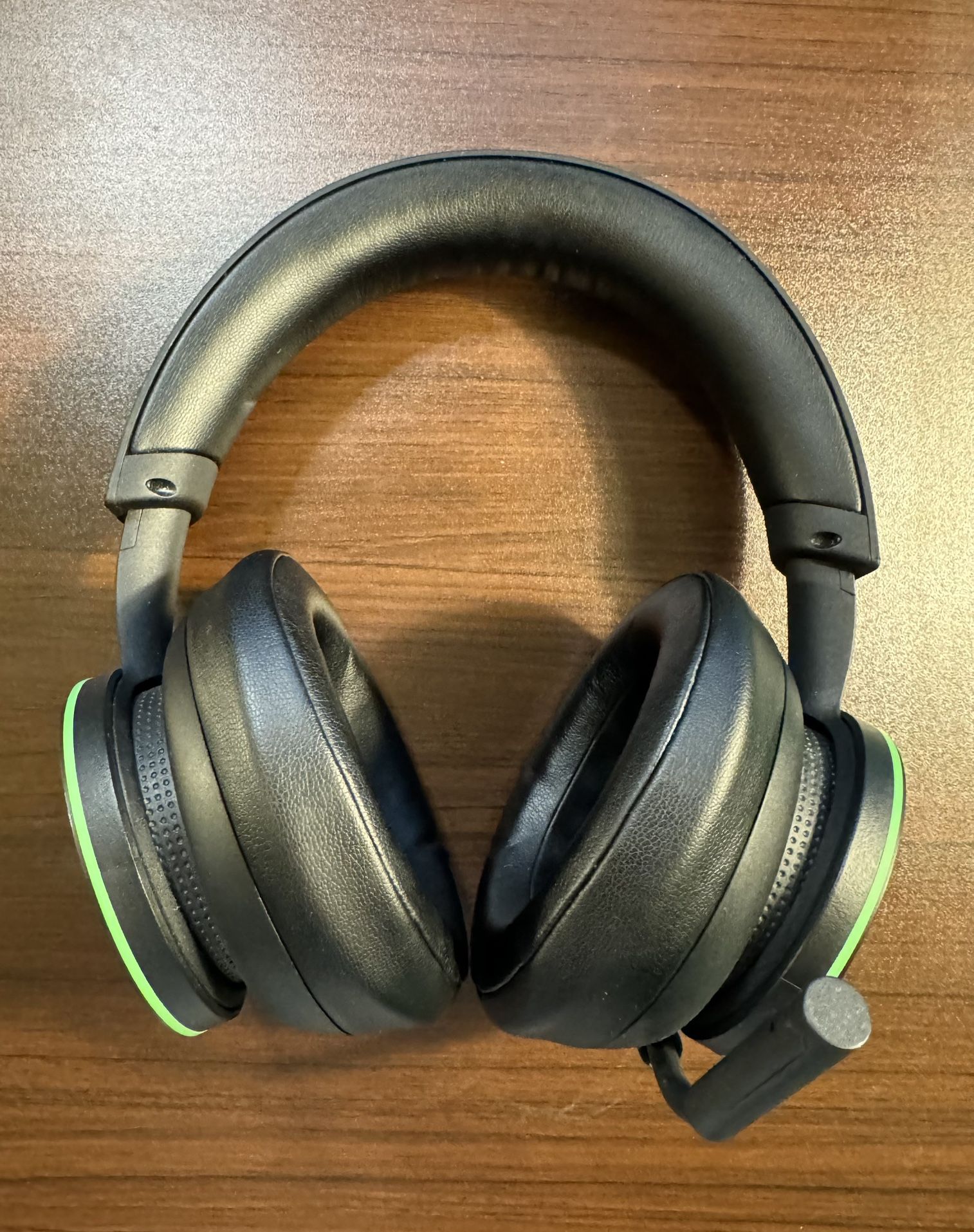 Xbox Series X Controllers (one Wired One Wireless) Wireless