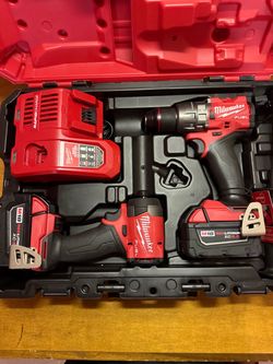 Milwaukee M18 Fuel Drill & Impact Driver Combo Kit. Brand New