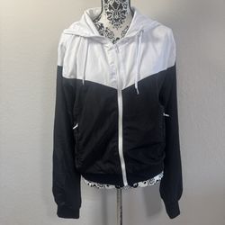 Forever 21 Windbreaker Hoodie Jacket Size M Black And White Mesh Lining Full Zip