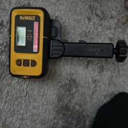 LINE LASER DETECTOR
