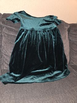 Girls dress