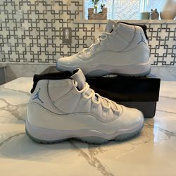 Jordan 11 Legend Blue