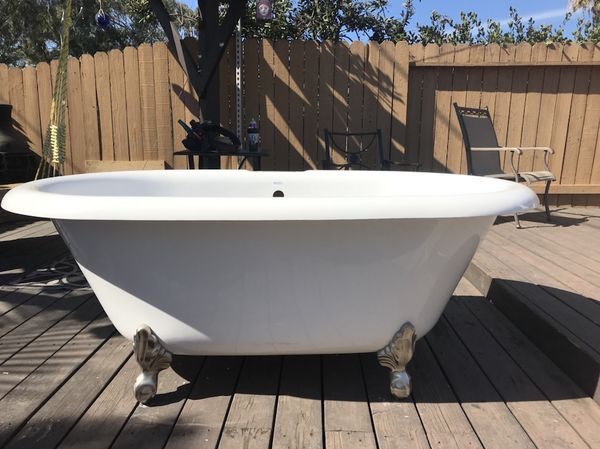 acrylic clawfoot bathtub (beauty & health) in san diego, ca - offerup